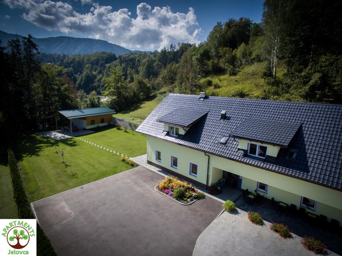 Apartments And Wellness Jelovca Радовлица Екстериор снимка